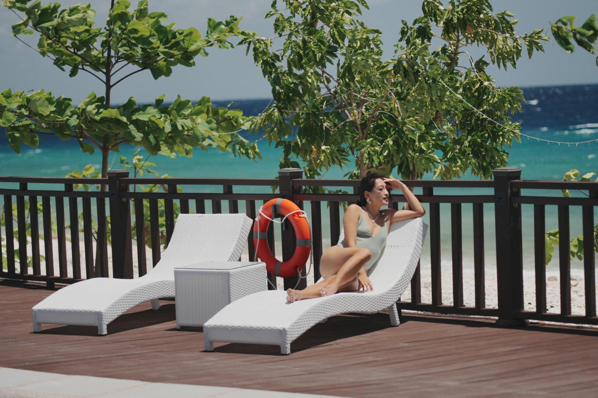 W Golf Resort Ослоб Екстериор снимка