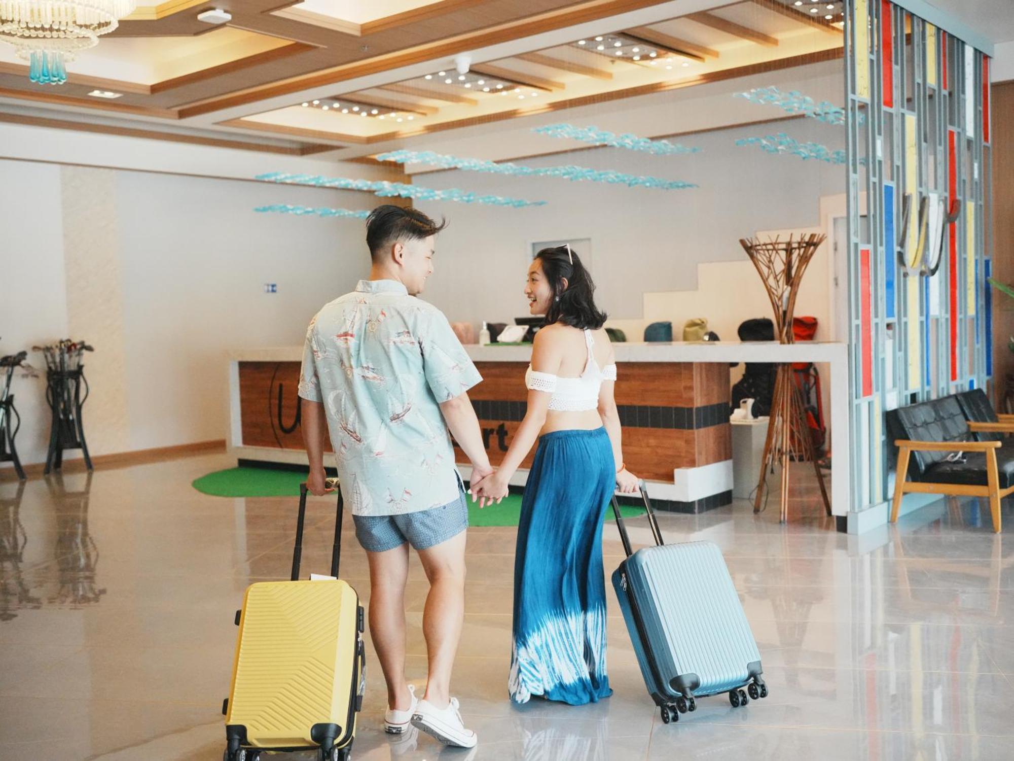 W Golf Resort Ослоб Екстериор снимка